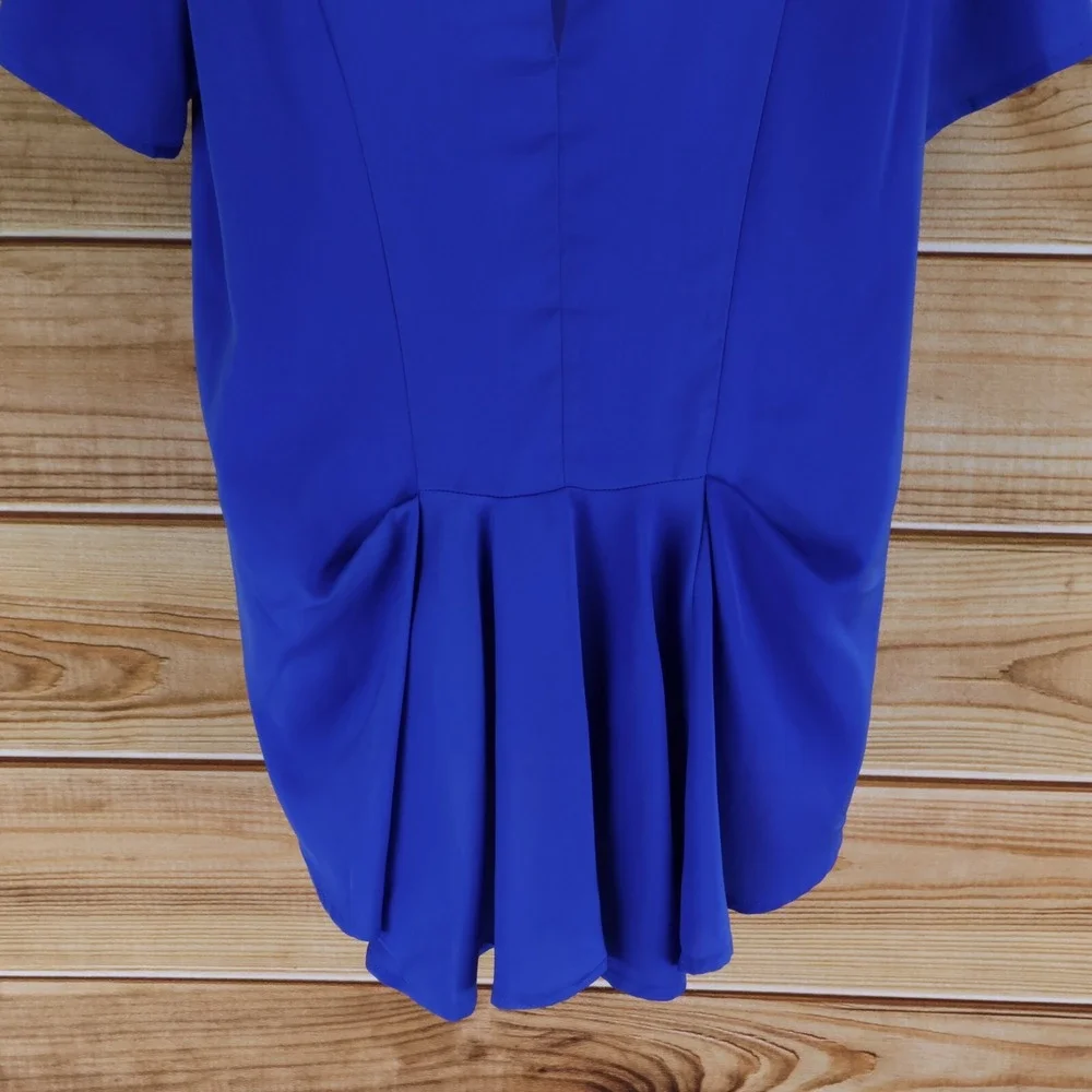 Michael Kors Blouse Shirt Womens 10‎ Blue Pleated Back Short Sleeves Lightweight